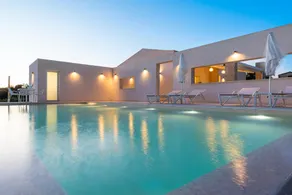 Modern villa with infinity pool - By Beahost Rentals - Image 5