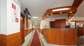 Alexis - Image 4