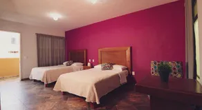 Hotel Vista Verde - Image 2