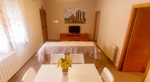 Apartamentos Turísticos Domus Aquae - Image 3