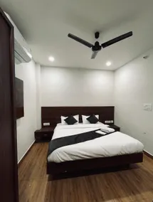 HOTEL SUN (A UNIT OF THC GROUP) - Image 2