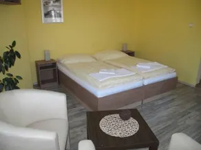 Penzion - Restaurace Na Mýtě - Image 2