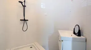 Chambre Privée dans appartement partagé CHO - Image 3