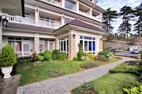 Nhat Vy Hotel - Image 2