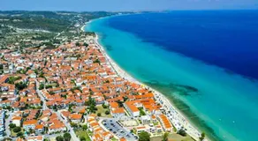 Beautiful apartment (very high ceiling) next to the beach with 2 separate bedrooms - Image 4