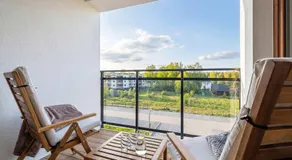 Enklawa - Apartamenty z Balkonem i Parkingiem Blisko Plaży i Jeziora by Noclegi Renters - Image 3