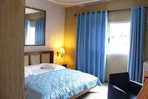 Jet Hotel - Image 2