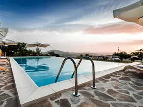 Nikis Resort - Image 2