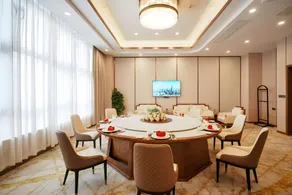 Yuquan Island Hotel - Image 2