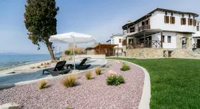 Mermaid Beachfront Villa - Image 5