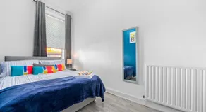 Central Kirkintilloch 2 Bed App - Image 2