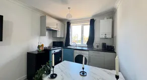 Cosy Retreat - Image 2