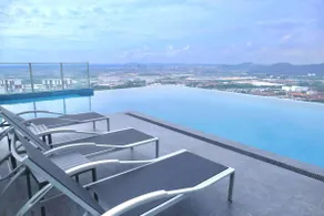 Shah Alam i-City Hill10 above DoubleTree by Hilton - Image 3