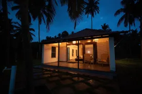 Retro-Shore Beach Villa (Vitamin Sea Shiriya) - Image 5