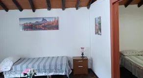 Casa en Teror Céntrica turismo de ciudad y bosques - Image 2
