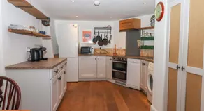 Park Cottage - Image 4