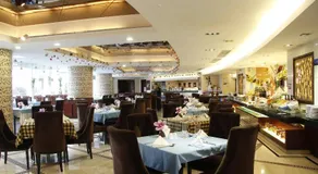 The Royal Marina Plaza Hotel Guangzhou - Image 5