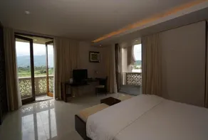 The Pade Hotel - Image 3