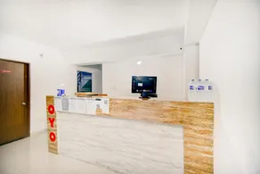 SPOT ON Ambience Inn - Image 4