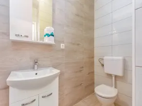 Peaceful Villa in Dramalj with bubble bath - Image 3