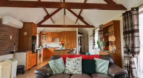 Daisy Cottage - Image 2