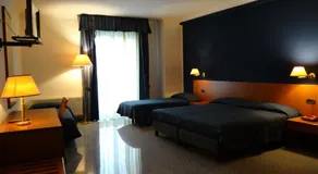 Hotel 90 - Image 2