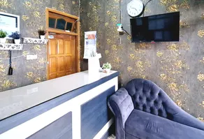 RedDoorz at Queen Asri Premium - Image 2