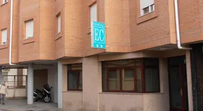 Hostal ** EC León - Image 1