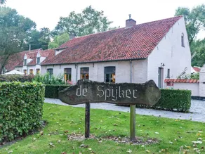 Authentic 18th century farmhouse with fireplace, located near Bruges - Image 3