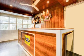 FabHotel Mood Inn - Image 3