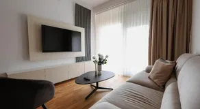 Adria Gold - Bayview - Luxury - Image 2