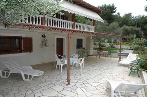 Victoria's Apartments - Image 1