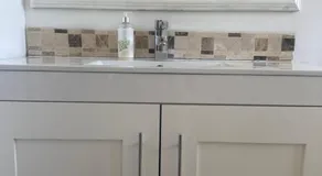 Mayfield guest rooms - Image 3
