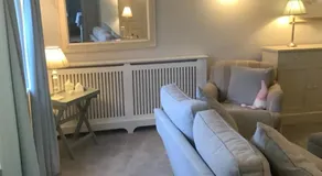 Birtles Farm Bed and Breakfast - Image 2