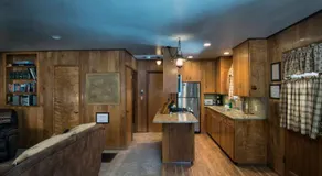 23 Arnetts Cabin - Image 4