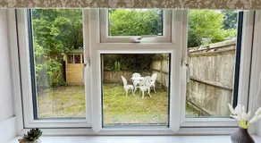 Yew Tree Cottage - Image 5