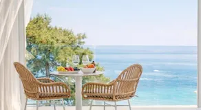 Gloria Luxury Suites - Image 2