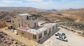 Petra Mountain House - Image 2