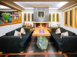 Sunny Mountain Hotel - Image 4