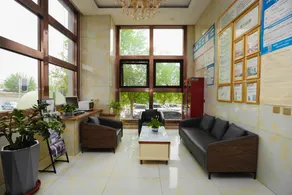 GreenTree Inn Dalian Dalian North Railway Station Express Hotel - Image 5