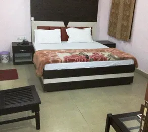 Hotel Punjab Regency - Image 4