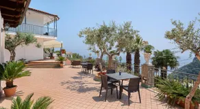 Villa avec piscine, terrasse et internet haut débit | Vue montagne - Image 4