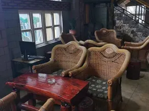 Yixuan Light Travel Hotel - Image 4