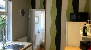 Lavender Apartment - Image 3