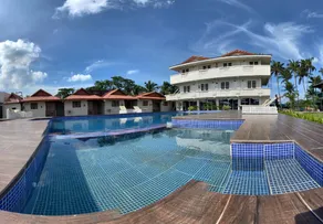 Shoreland Beach Resort by Cocotel - Image 1