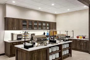 Homewood Suites by Hilton Springfield Medical District - Image 4