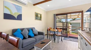 Quota Cabin - Image 2