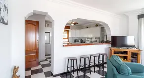 Dream villa with parking, private pool and see views - Image 5