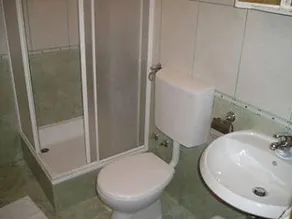 Apartment Marko A6 Brela, Riviera Makarska - Image 5