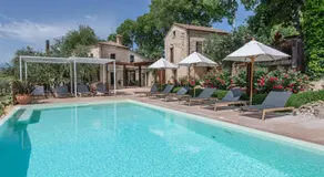 Borgo Baccile by Vini Fantini - Image 2